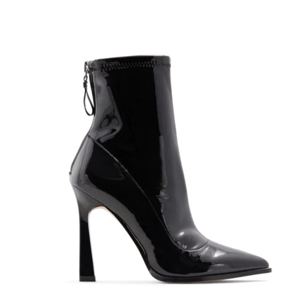 ALDO black patent leather booties Size 7.5